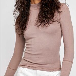 Free People Long Sleeve Ribbed Top in Taupe